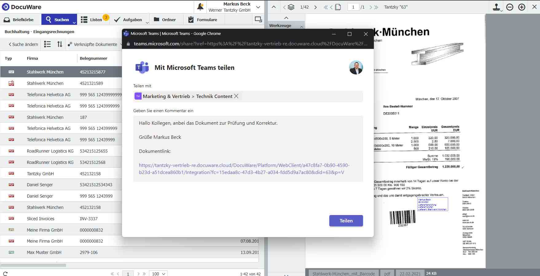 DocuWare Screenshot mit geöffneten MS Teams Dialogfenstern mit gewähltem Chat und persönlichem Kommentar